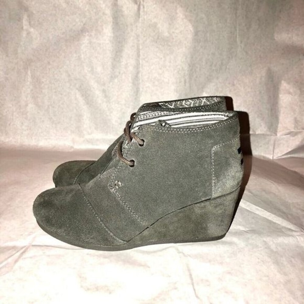 TOMS Leather Suede Booties - Picture 2 of 6